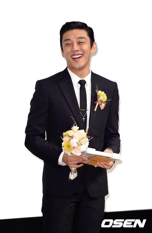 韓国の男女1700人が選んだ「2015年の映画俳優」でも堂々1位!